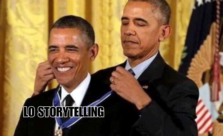 Immagine meme in cui si vedono due Obama, uno dà un premio all'altro e sotto il secondo Obama c'è la scritta "lo storytelling"